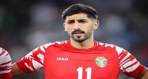 بعد شائعات انتقاله للأهلي.. النعيمات يرتدي قميص العربي القطري